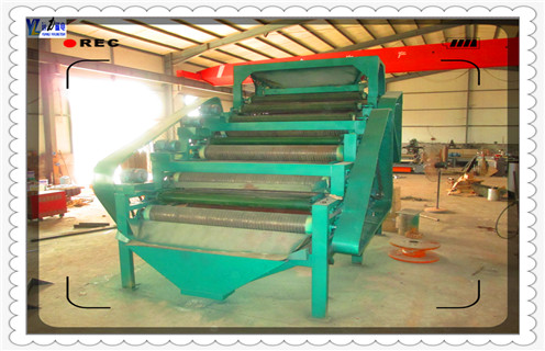 磁選機(jī),強(qiáng)磁輥式磁選機(jī),山東強(qiáng)磁輥式磁選機(jī) 磁選機(jī),強(qiáng)磁輥式磁選機(jī),山東強(qiáng)磁輥式磁選機(jī)