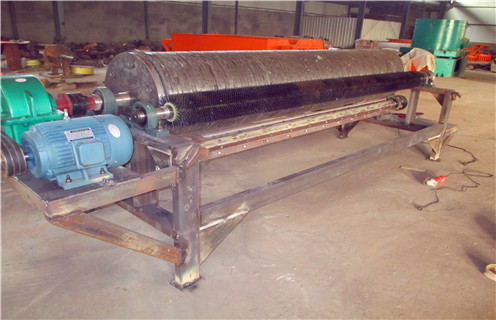 赤鐵礦磁選機,赤鐵礦磁選機的使用中存在的安全隱患有哪些?_赤鐵礦磁選機的使用中存在的安全隱患有哪些?廠家_除鐵強磁輥 赤鐵礦磁選機,赤鐵礦磁選機的使用中存在的安全隱患有哪些?_赤鐵礦磁選機的使用中存在的安全隱患有哪些?廠家_除鐵強磁輥