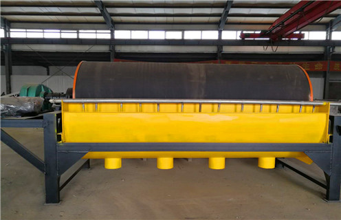 高強(qiáng)磁水選磁選機(jī),山東高強(qiáng)磁水選磁選機(jī)磁性有多強(qiáng)_山東高強(qiáng)磁水選磁選機(jī)鐵精粉流程及轉(zhuǎn)速有什么規(guī)定 高強(qiáng)磁水選磁選機(jī),山東高強(qiáng)磁水選磁選機(jī)磁性有多強(qiáng)_山東高強(qiáng)磁水選磁選機(jī)鐵精粉流程及轉(zhuǎn)速有什么規(guī)定