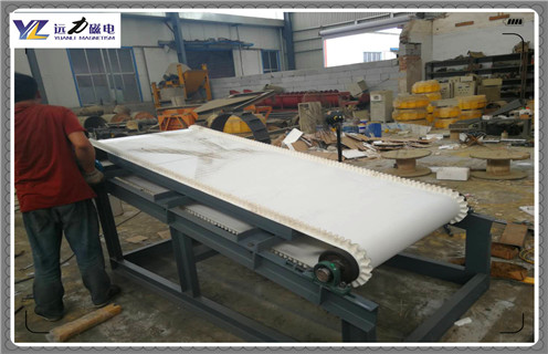 平板濕式磁選機(jī)價(jià)格 平板濕式磁選機(jī)價(jià)格